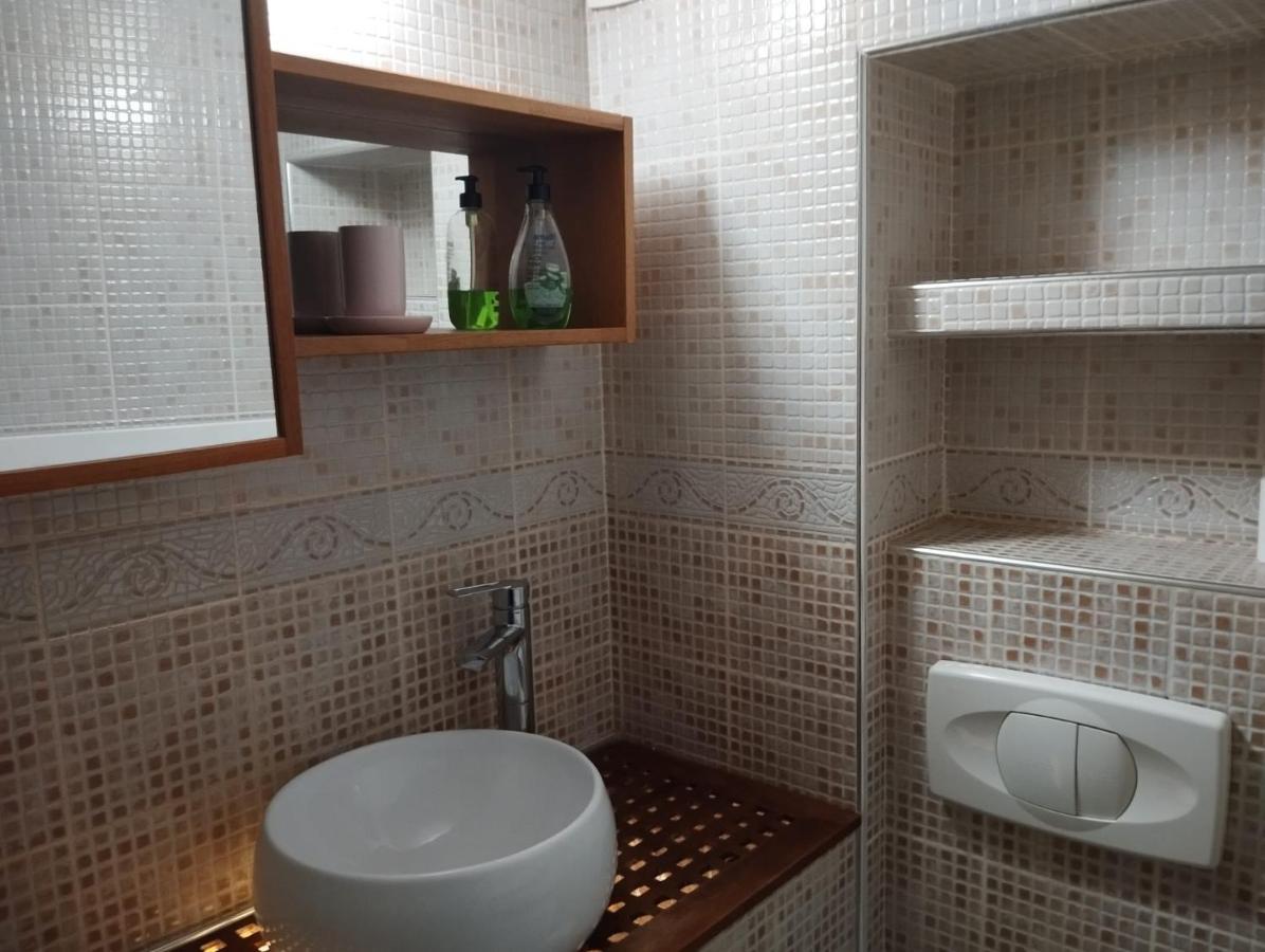 Studio - Hypercentre - Wifi Et Clim Тулон Экстерьер фото
